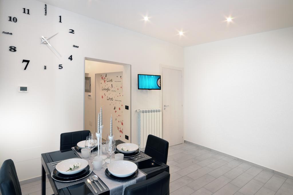 Apartment Sweet Naples